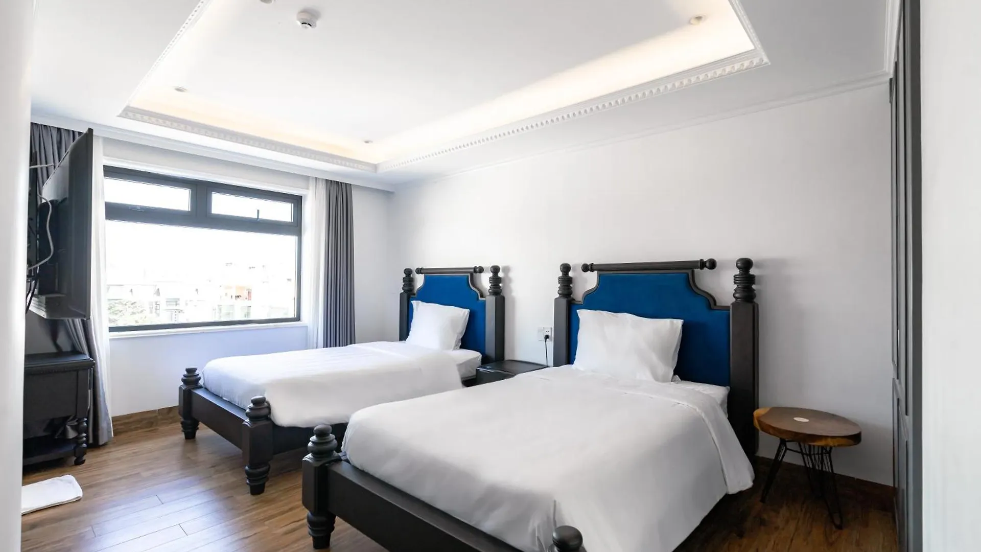 Quang Minh Riverside Hotel Danang